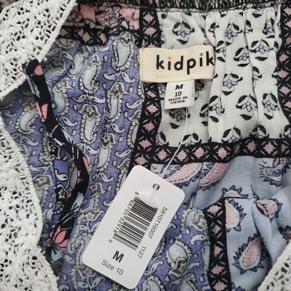 KIDPIK Girls Lace Edged Top - Picture 4 of 5